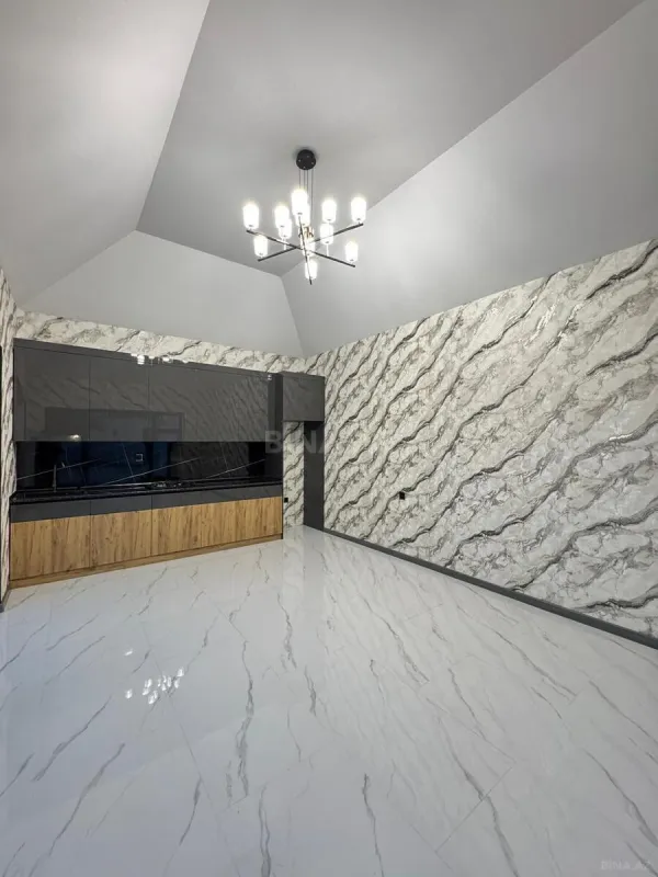 Satılır 6 otaqlı həyət evi 450 m²