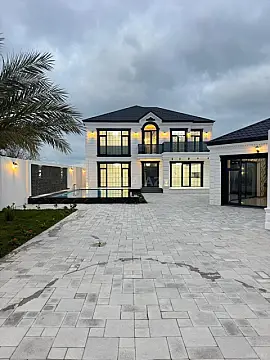 Satılır 6 otaqlı həyət evi 450 m²