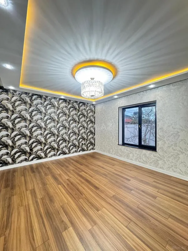 Satılır 6 otaqlı həyət evi 450 m²