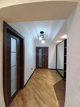 Satılır 2 otaqlı mənzil 85 m²