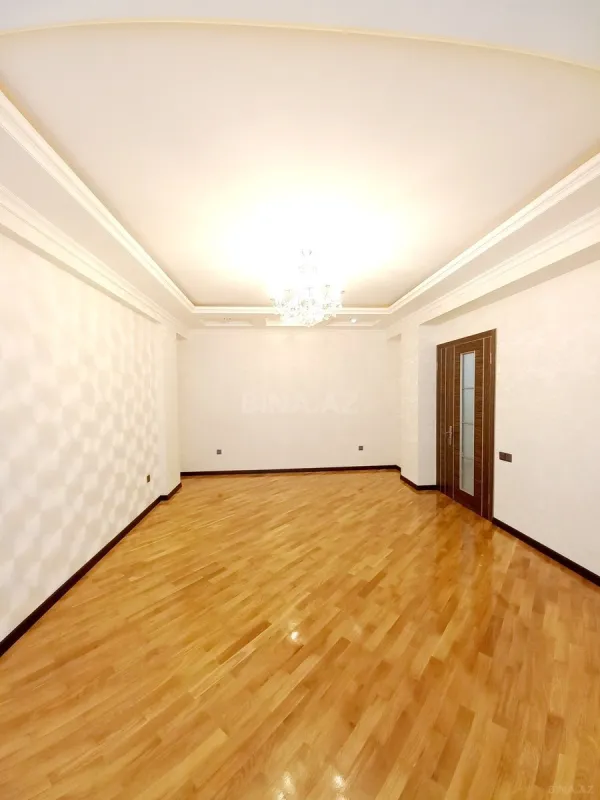 Satılır 2 otaqlı mənzil 85 m²