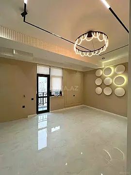 Satılır 4 otaqlı mənzil 140 m²