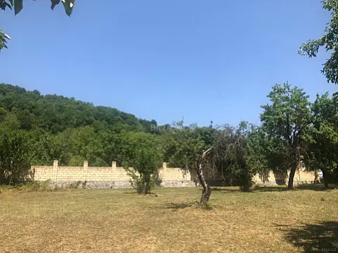 Satılır torpaq sahəsi 12 m²