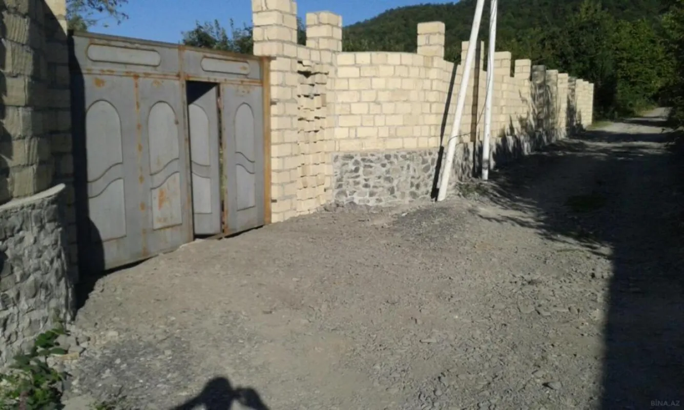 Satılır torpaq sahəsi 12 m²