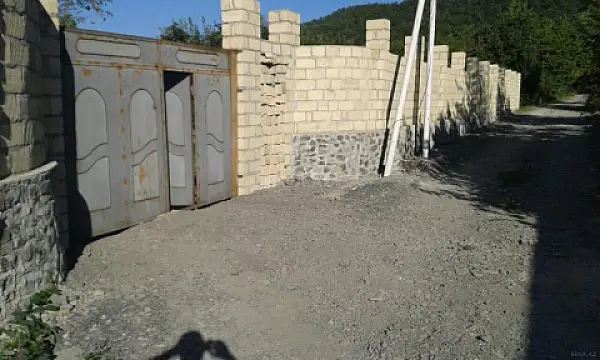 Satılır torpaq sahəsi 12 m²