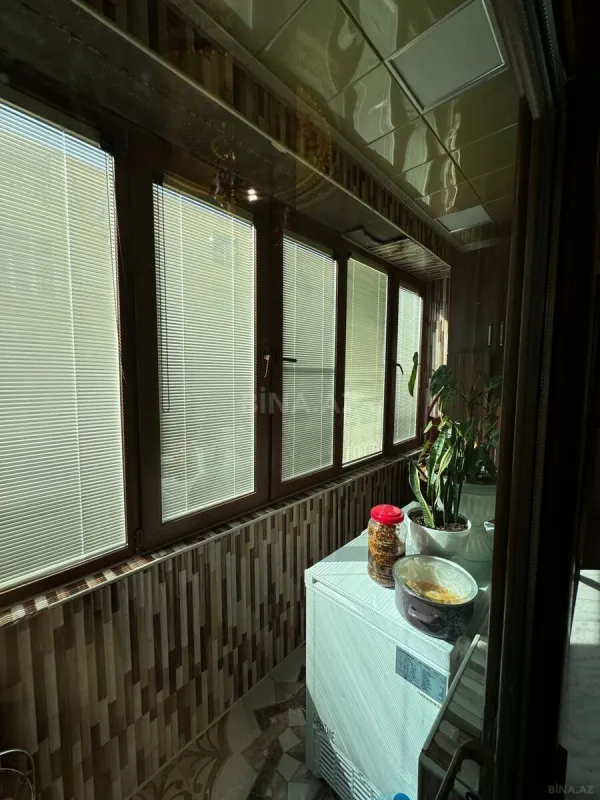 Satılır 2 otaqlı mənzil 100 m²