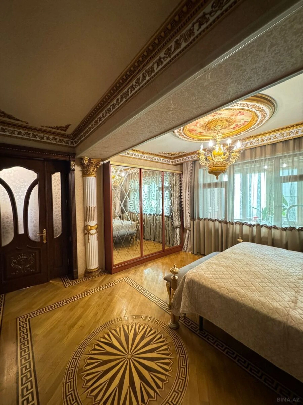 Satılır 2 otaqlı mənzil 100 m²