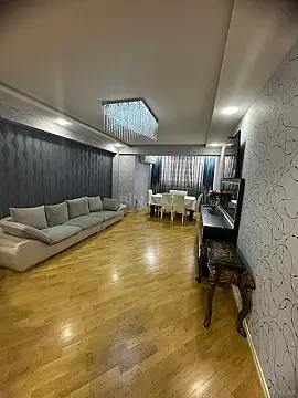 Satılır 4 otaqlı mənzil 127 m² — Bakı, Yeni Yasamal 4 otaq 127.00 m²