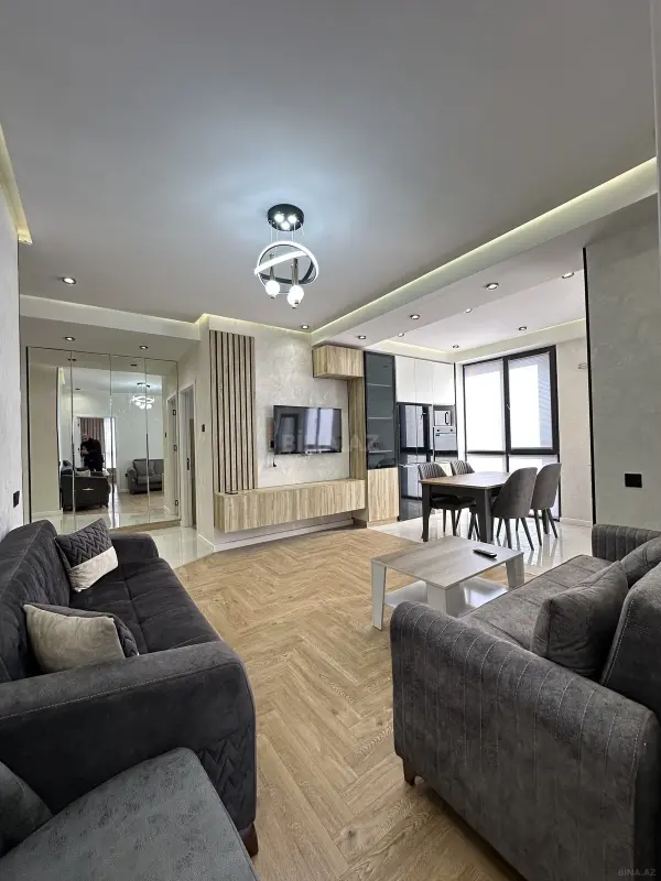 Kirayə verilir 3 otaqlı mənzil 100 m²