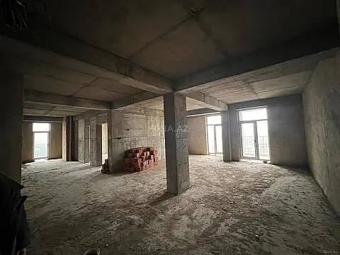 Satılır 3 otaqlı mənzil 124 m²