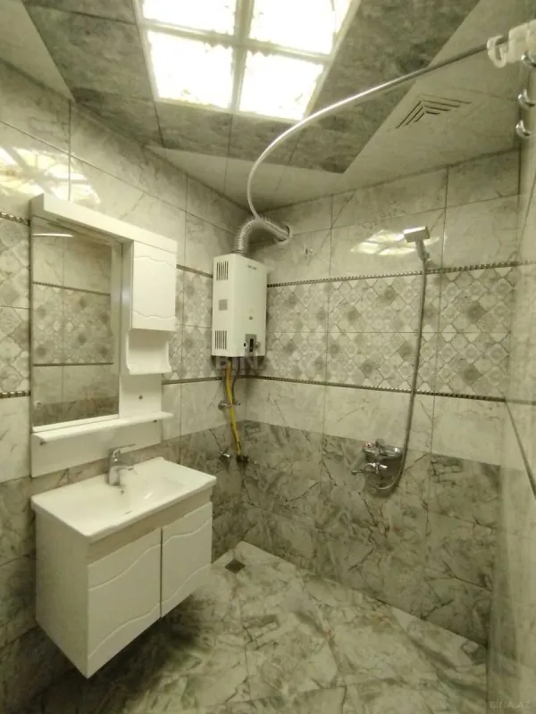 Satılır 2 otaqlı mənzil 60 m²