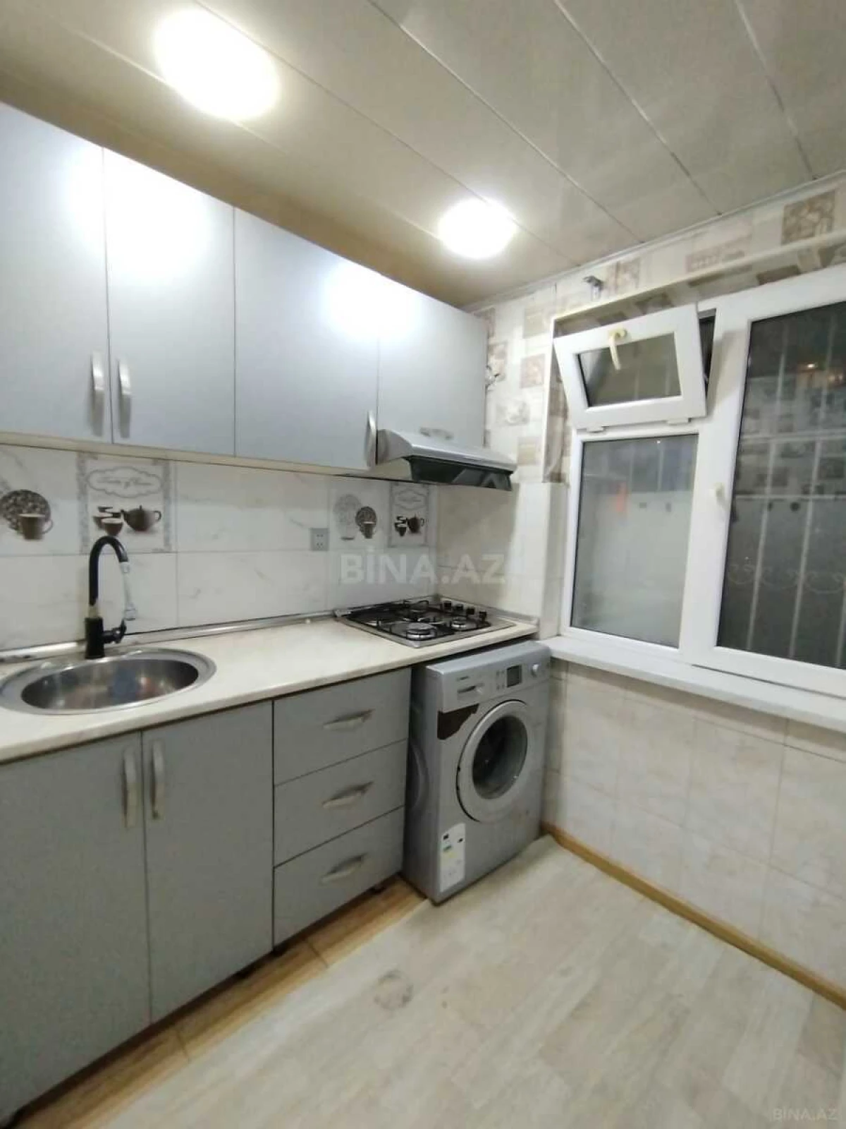 Satılır 2 otaqlı mənzil 60 m²