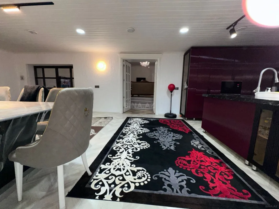 Satılır 5 otaqlı həyət evi 170 m²