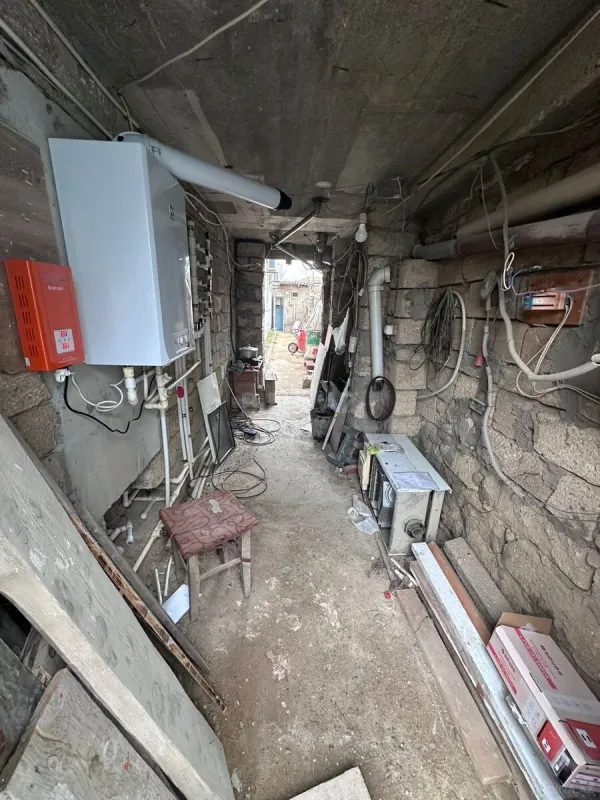 Satılır 5 otaqlı həyət evi 170 m²