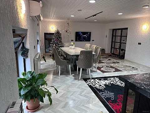 Satılır 5 otaqlı həyət evi 170 m²