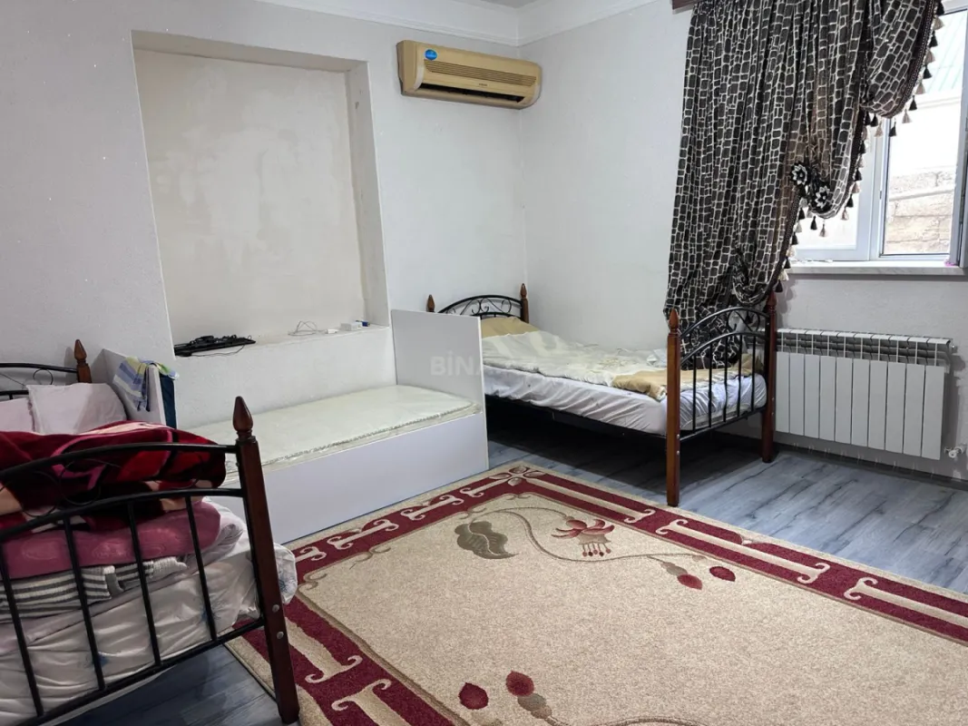 Satılır 5 otaqlı həyət evi 170 m²