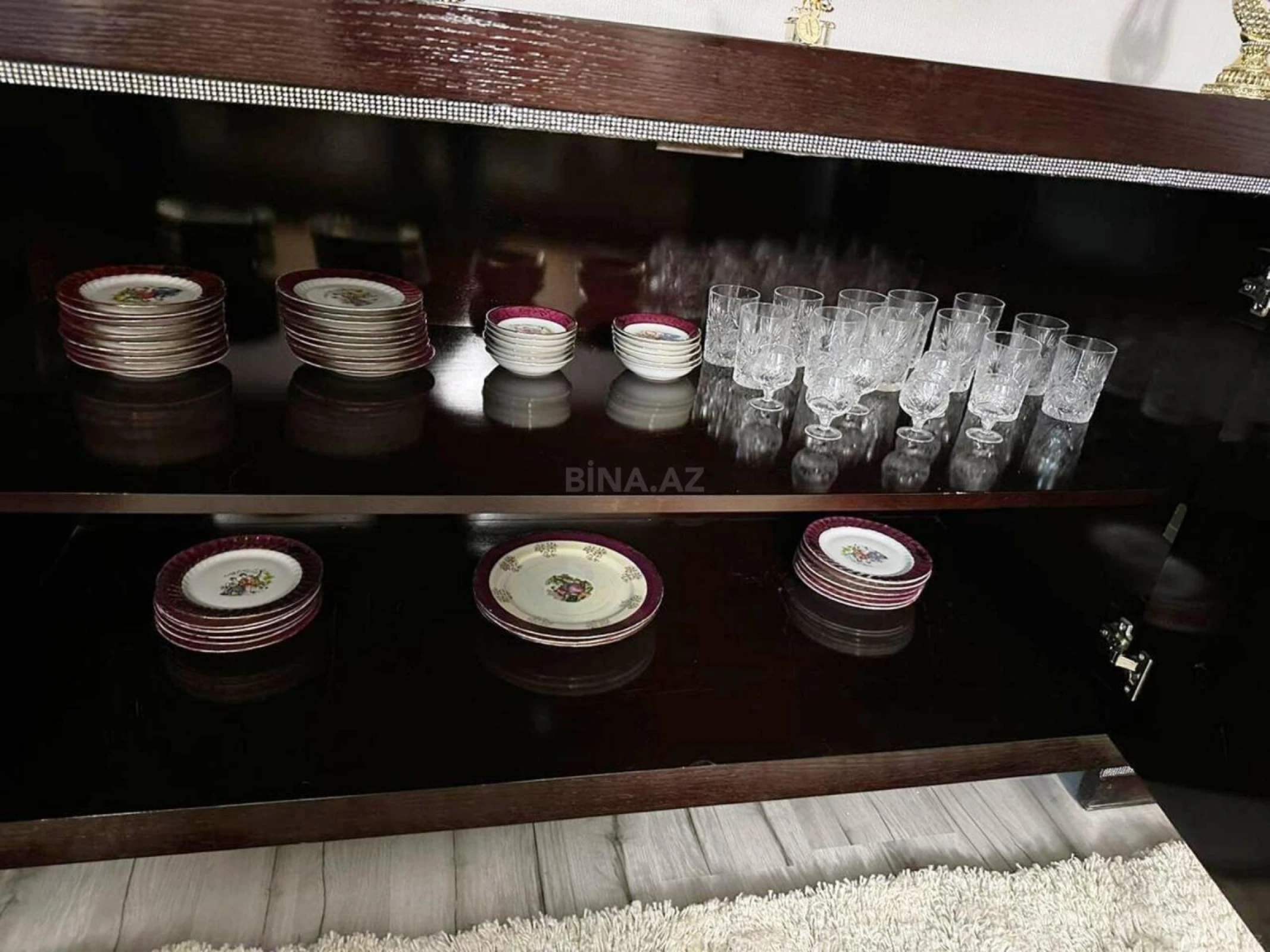 Satılır 3 otaqlı mənzil 90 m²