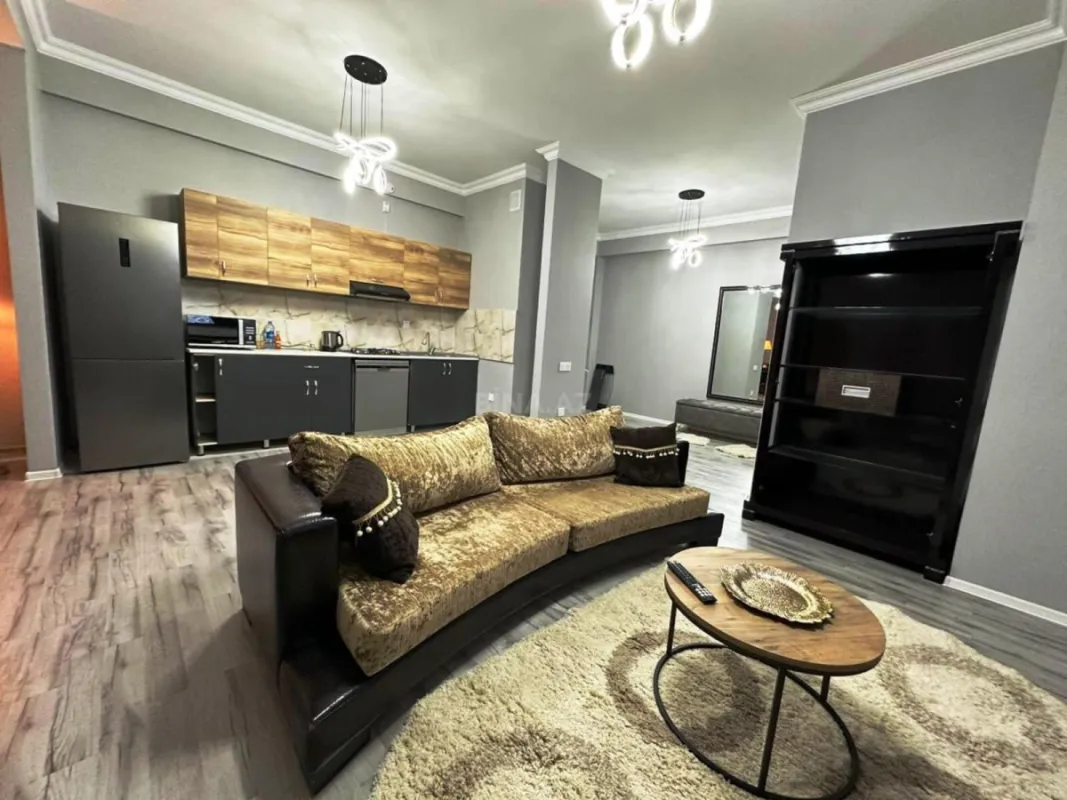 Satılır 3 otaqlı mənzil 90 m²