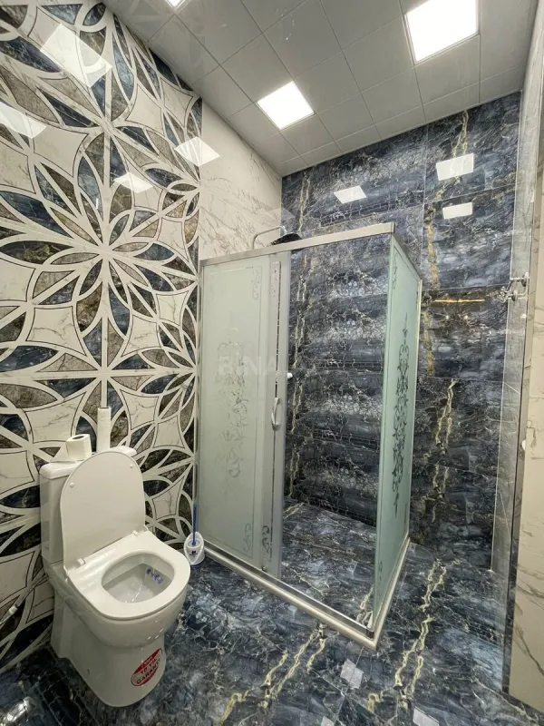 Kirayə verilir 3 otaqlı mənzil 135 m²