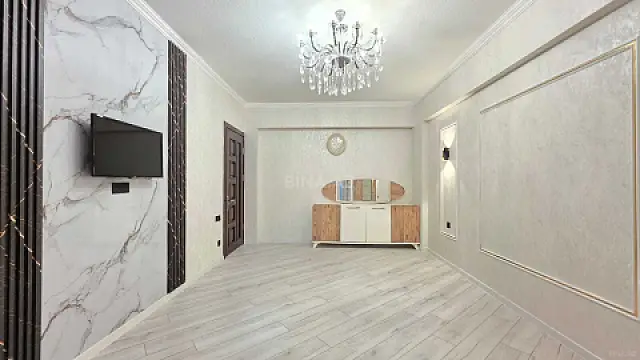 Satılır 3 otaqlı mənzil 76 m²