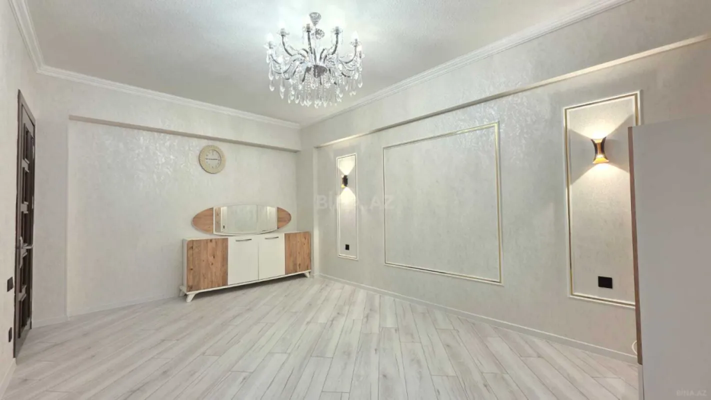 Satılır 3 otaqlı mənzil 76 m²