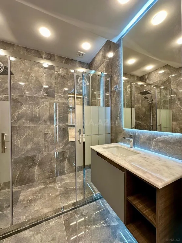 Satılır 2 otaqlı mənzil 58 m²