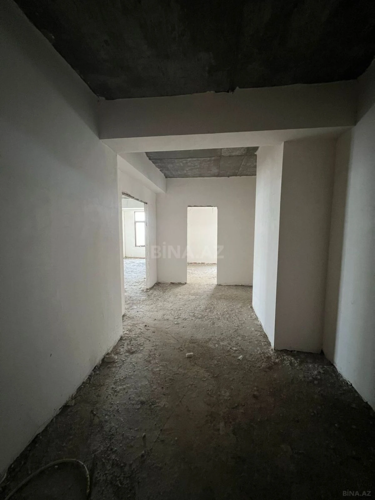 Satılır 2 otaqlı mənzil 64.5 m²