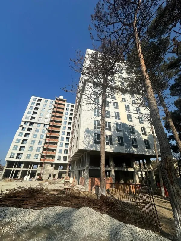 Satılır 2 otaqlı mənzil 64.5 m²