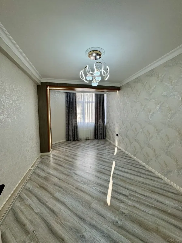 Satılır 3 otaqlı mənzil 98 m²
