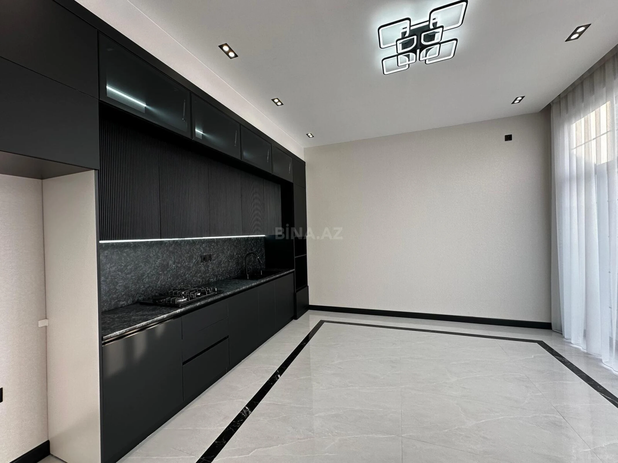 Satılır 4 otaqlı həyət evi 150 m²