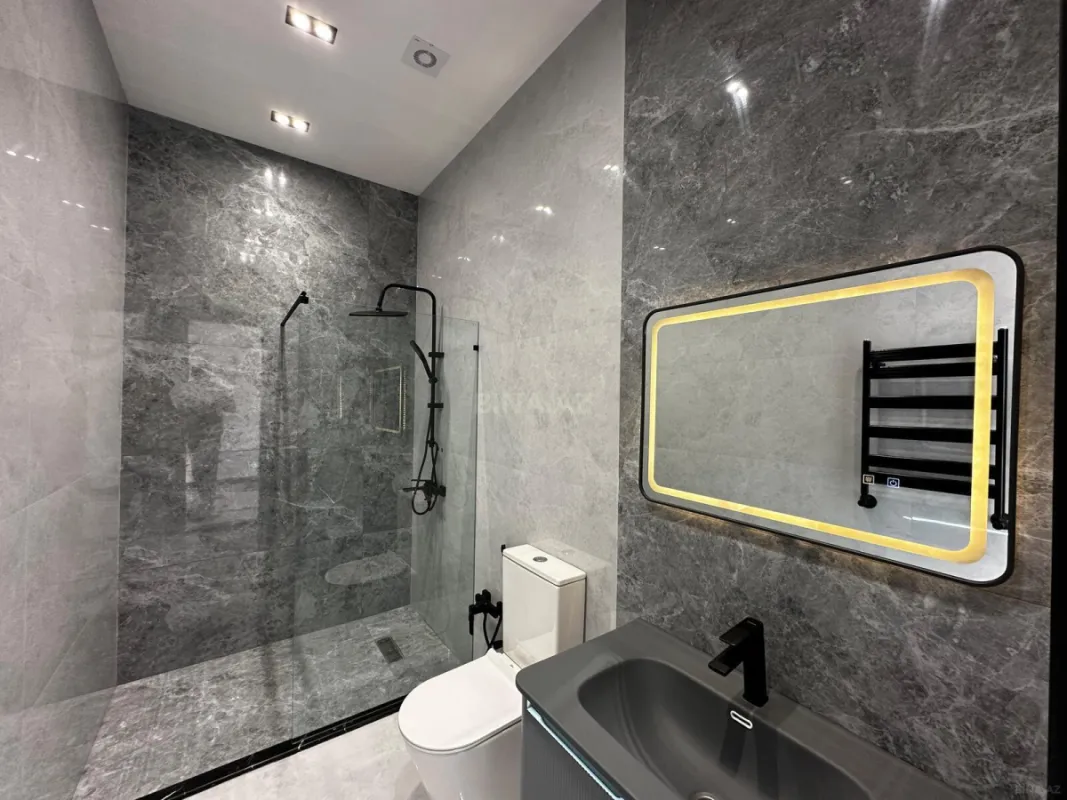 Satılır 4 otaqlı həyət evi 150 m²