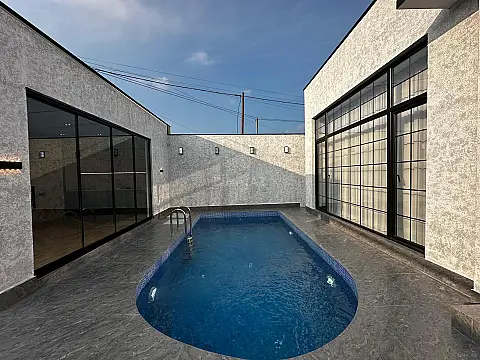 Satılır 4 otaqlı həyət evi 150 m²