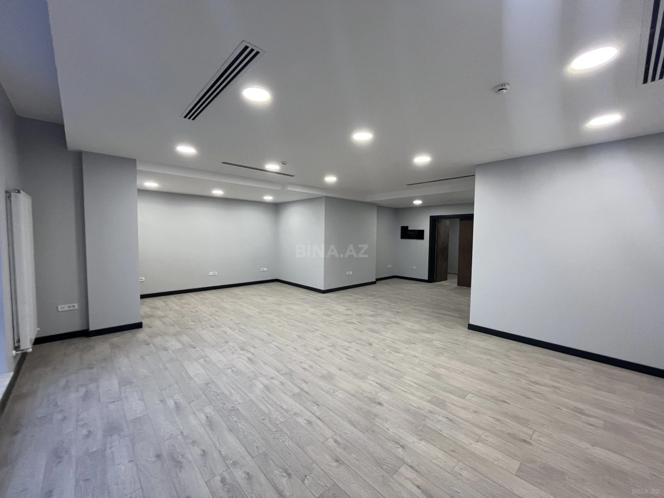 Kirayə verilir 3 otaqlı ofis 150 m²