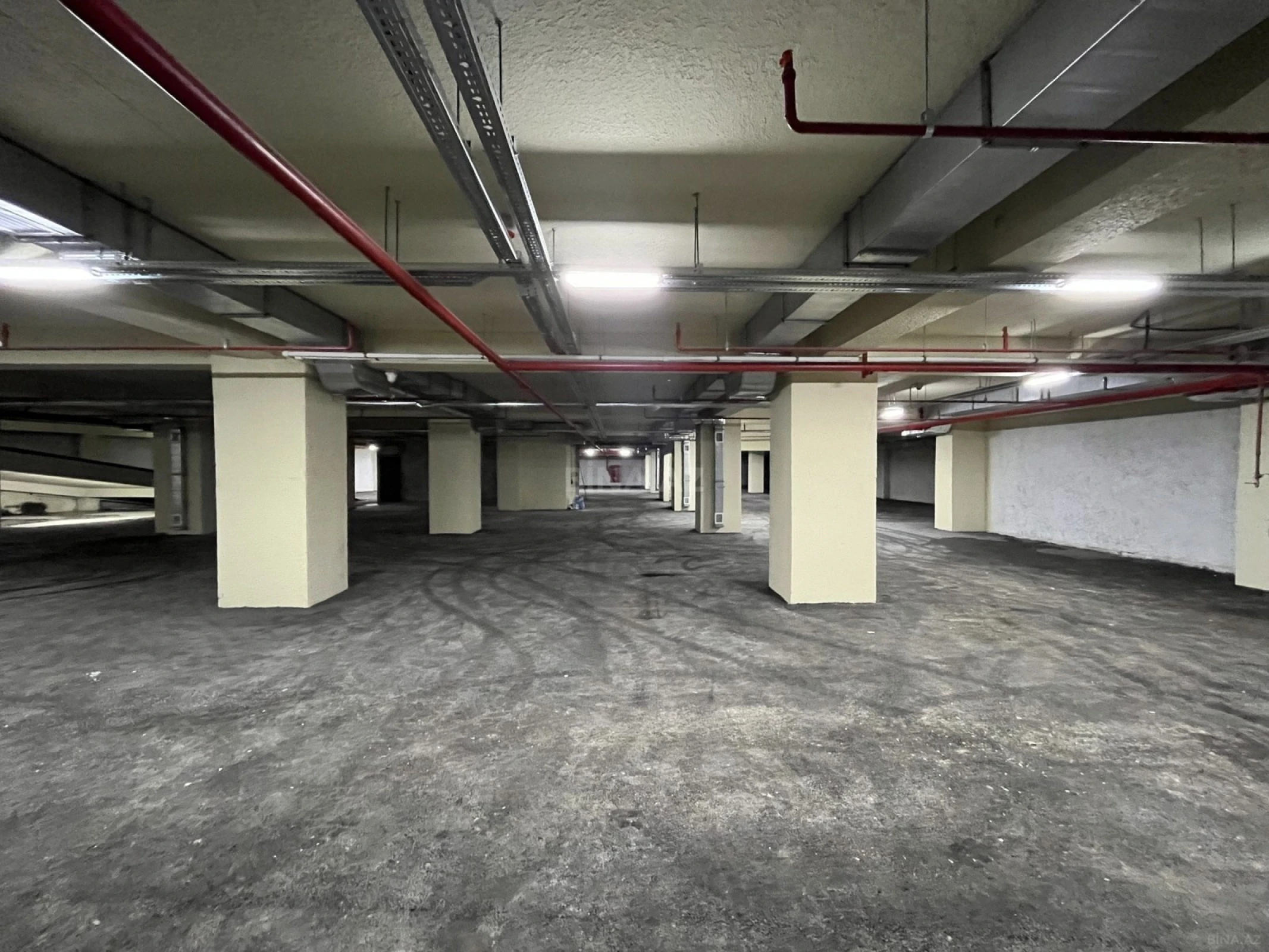 Kirayə verilir 3 otaqlı ofis 150 m²