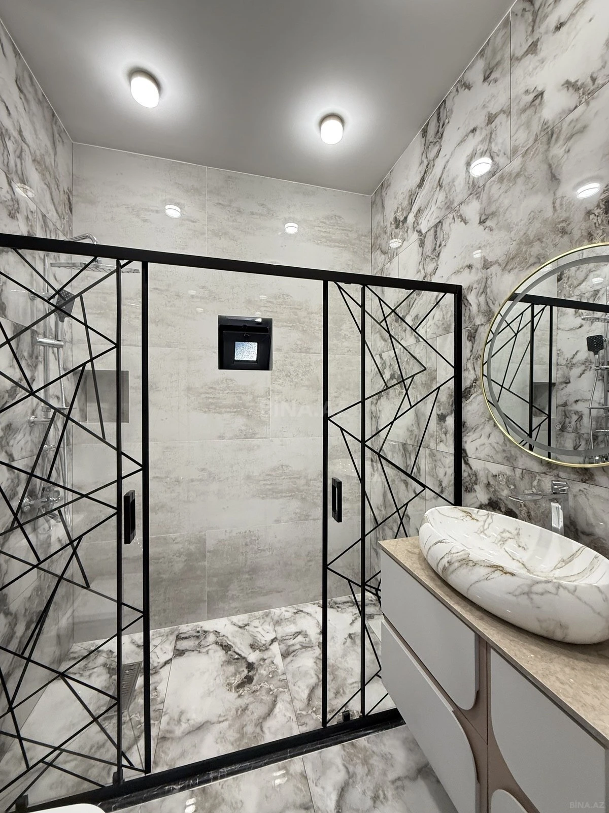 Satılır 4 otaqlı həyət evi 135 m²