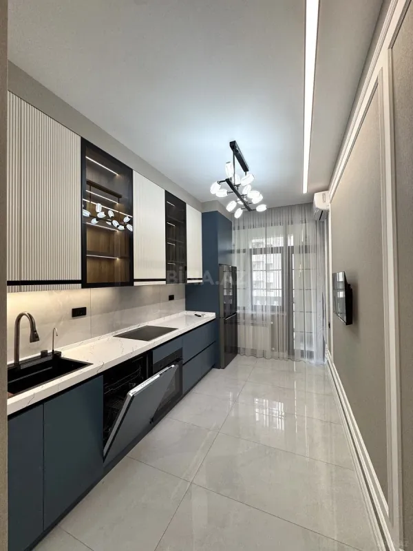 Satılır 2 otaqlı mənzil 86 m²