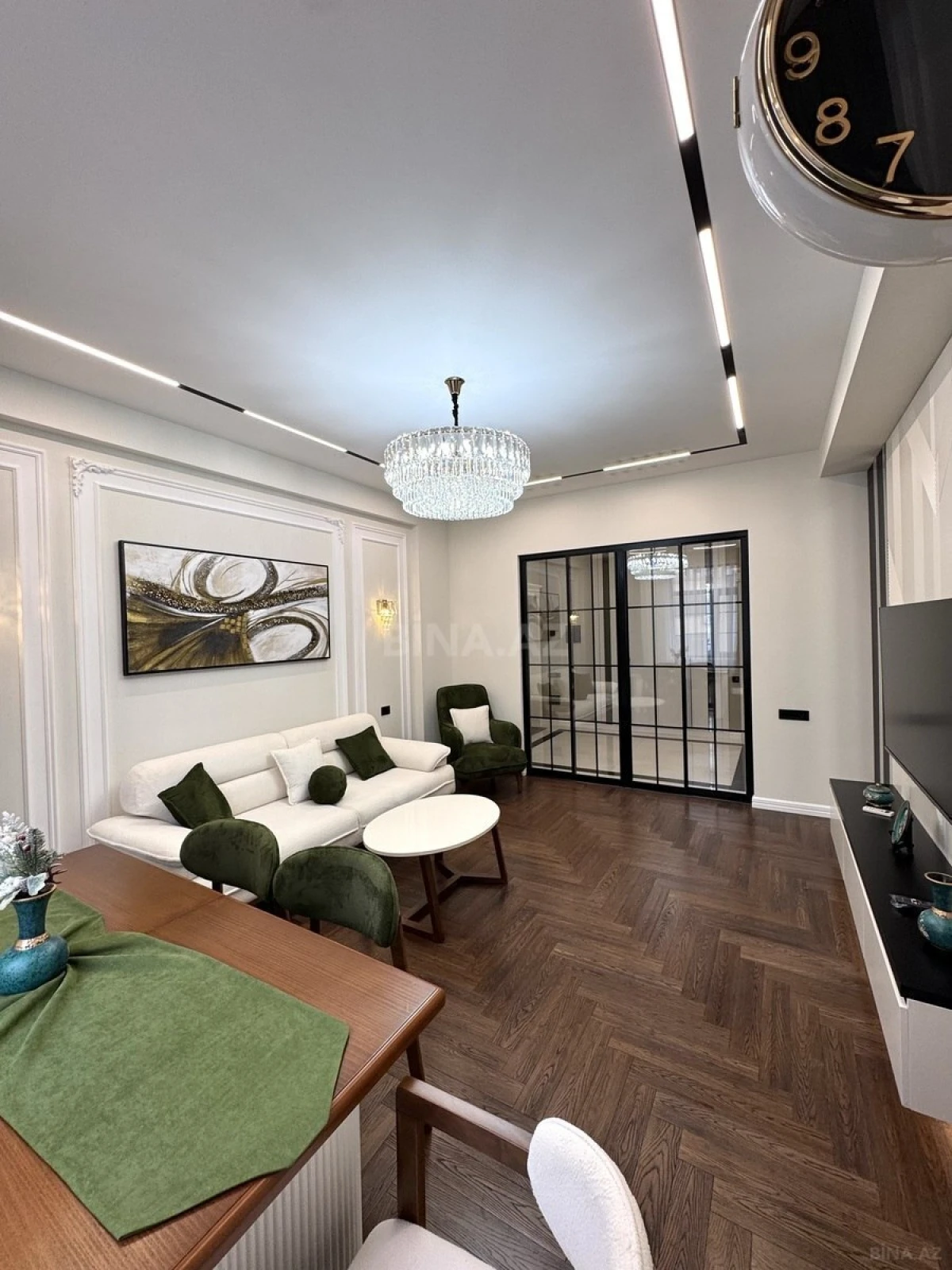 Satılır 2 otaqlı mənzil 86 m²