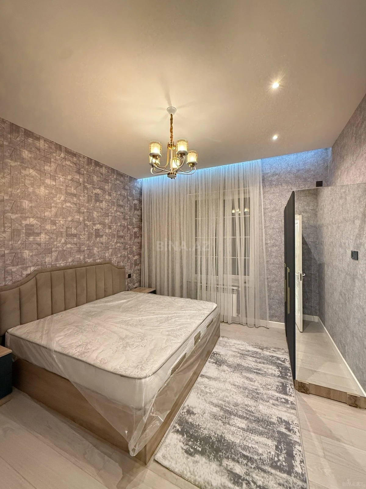 Satılır 4 otaqlı həyət evi 180 m²