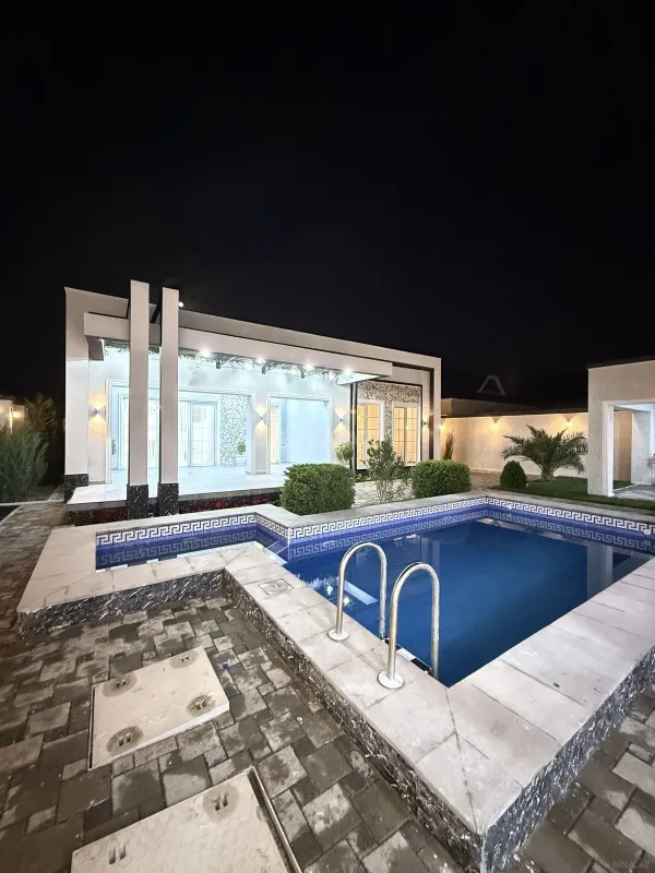 Satılır 4 otaqlı həyət evi 180 m²