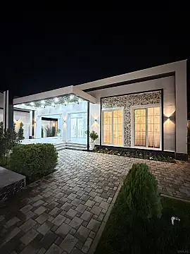 Satılır 4 otaqlı həyət evi 180 m²