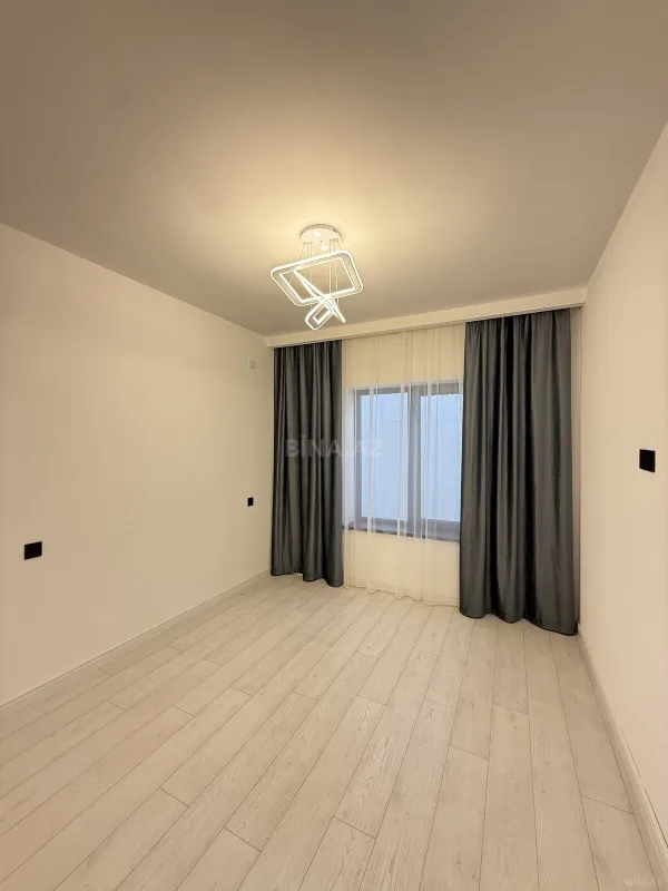 Satılır 4 otaqlı həyət evi 140 m²