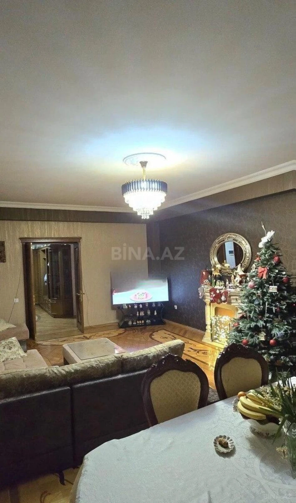 Satılır 3 otaqlı mənzil 153 m²