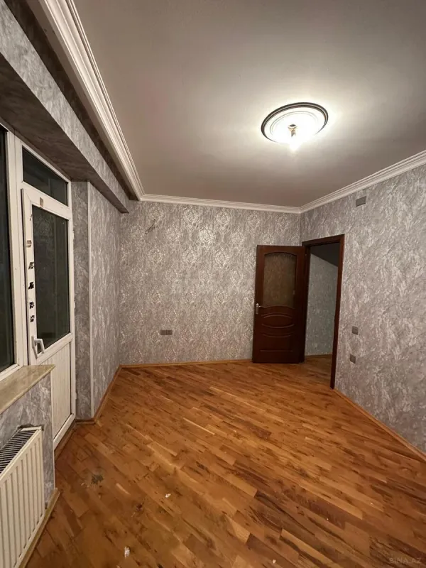 Satılır 2 otaqlı mənzil 84 m²