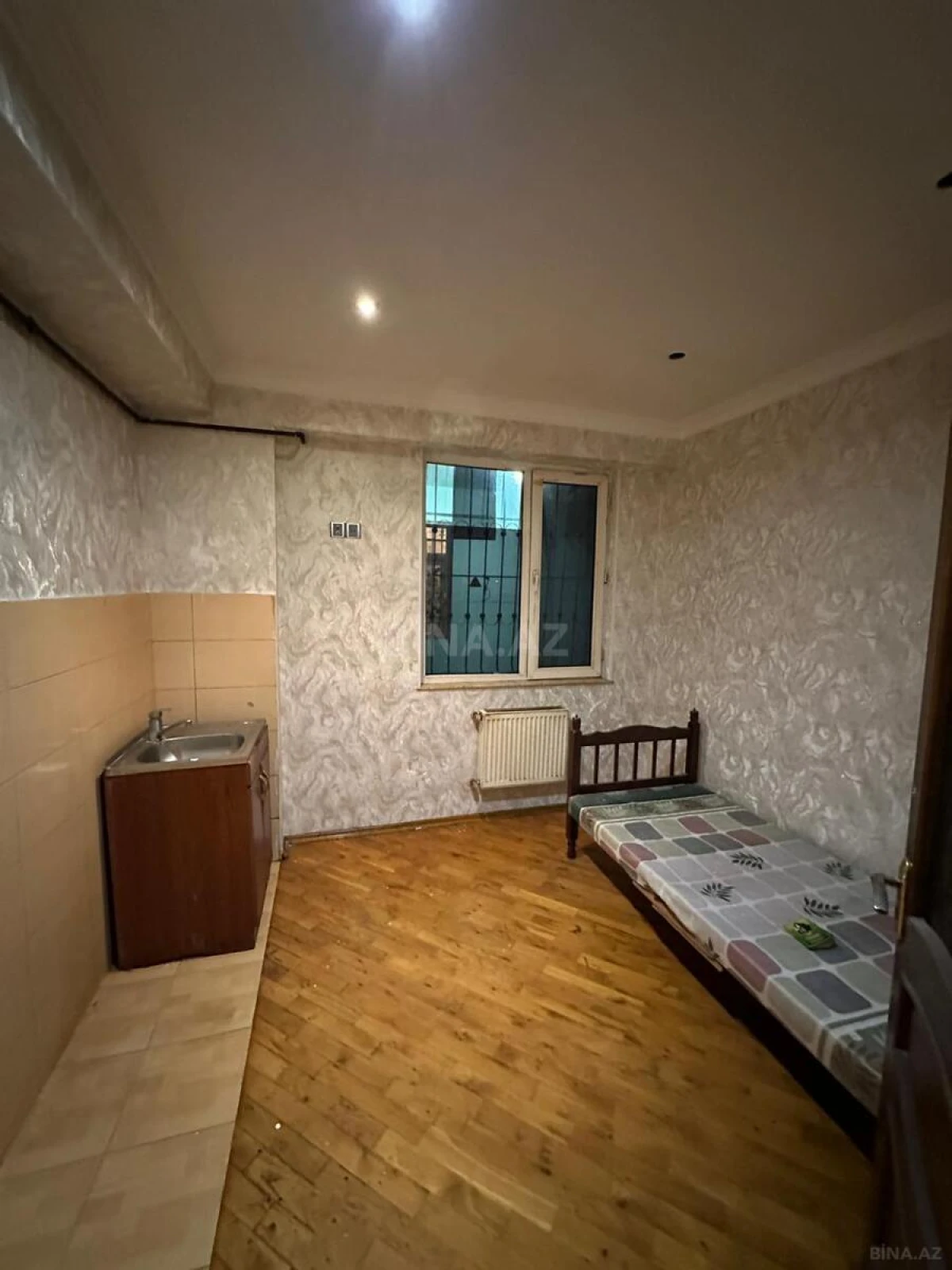 Satılır 2 otaqlı mənzil 84 m²
