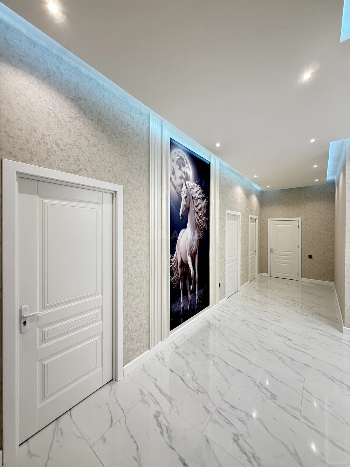 Satılır 4 otaqlı həyət evi 180 m²