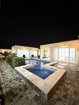 Satılır 4 otaqlı həyət evi 180 m²