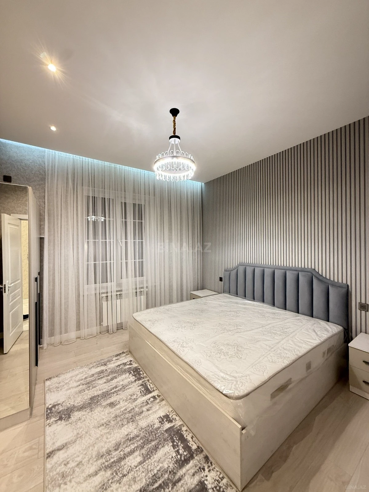 Satılır 4 otaqlı həyət evi 180 m²