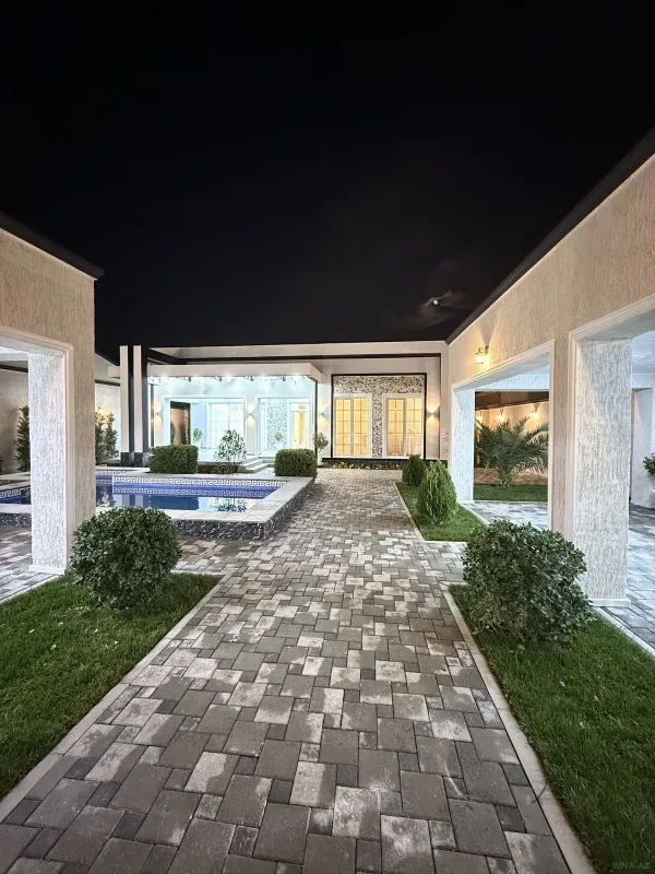 Satılır 4 otaqlı həyət evi 180 m²