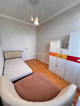 Satılır 3 otaqlı mənzil 70 m²