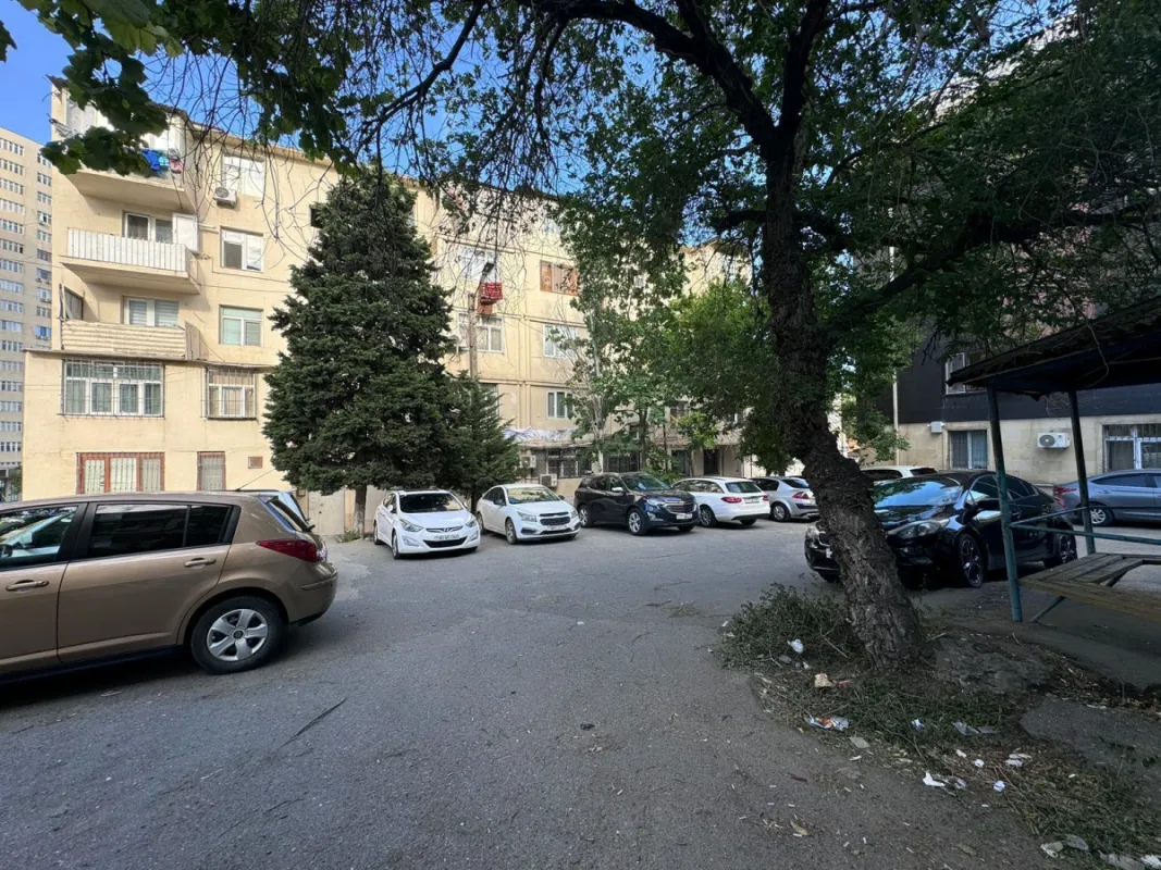 Satılır 3 otaqlı mənzil 80 m²